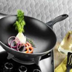 PAPILLA PANDELI ISIK PAN WOK NON-STICK 32CM