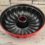 NJOY ENES TEFLON CAKE MOLD BIG 4SLICES 30CM