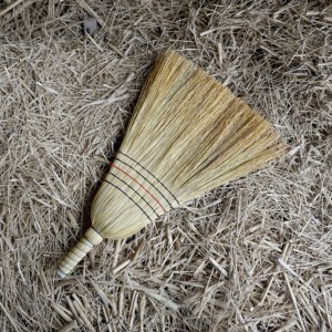 NJOY BROOM SWEEPER 350GR